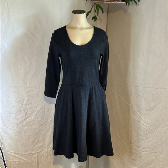 PACT SUSTAINABLE FIT AND FLAIR 95% ORGANIC COTTON 3/4 SLEEVES GREY SZ S DRESS - Picture 1 of 14